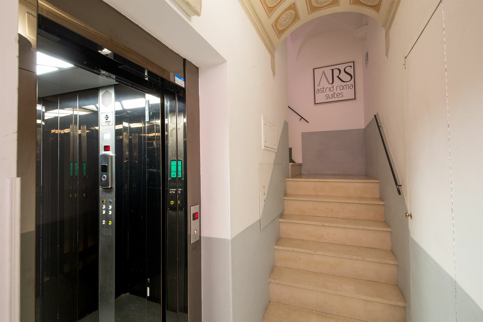 Astrid Roma Suites Exteriör bild